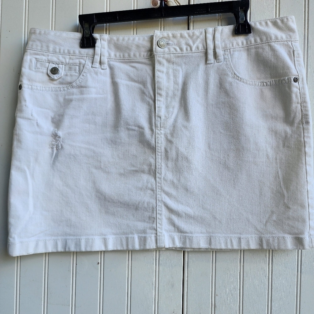 Ann Taylor Loft Women's White Short Denim Skirt Pockets Cotton Spandex Sz 12
